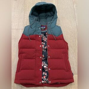 SOLD - Patagonia Women's Bivy Hooded Down Vest